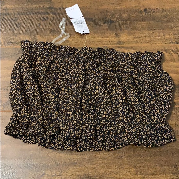 Crop top - Picture 2 of 3